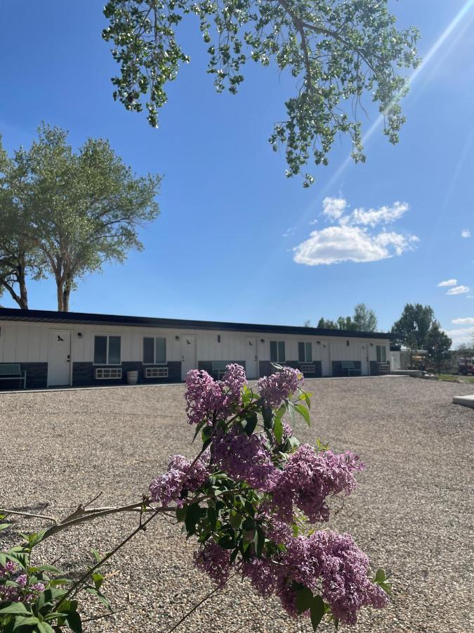 The Homestead Palisade Exterior photo