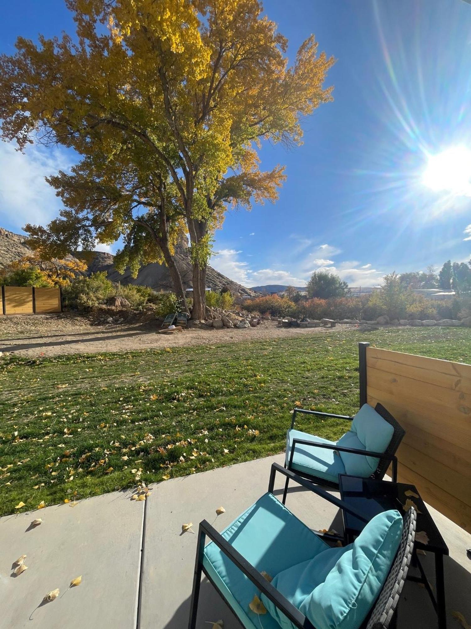 The Homestead Palisade Exterior photo